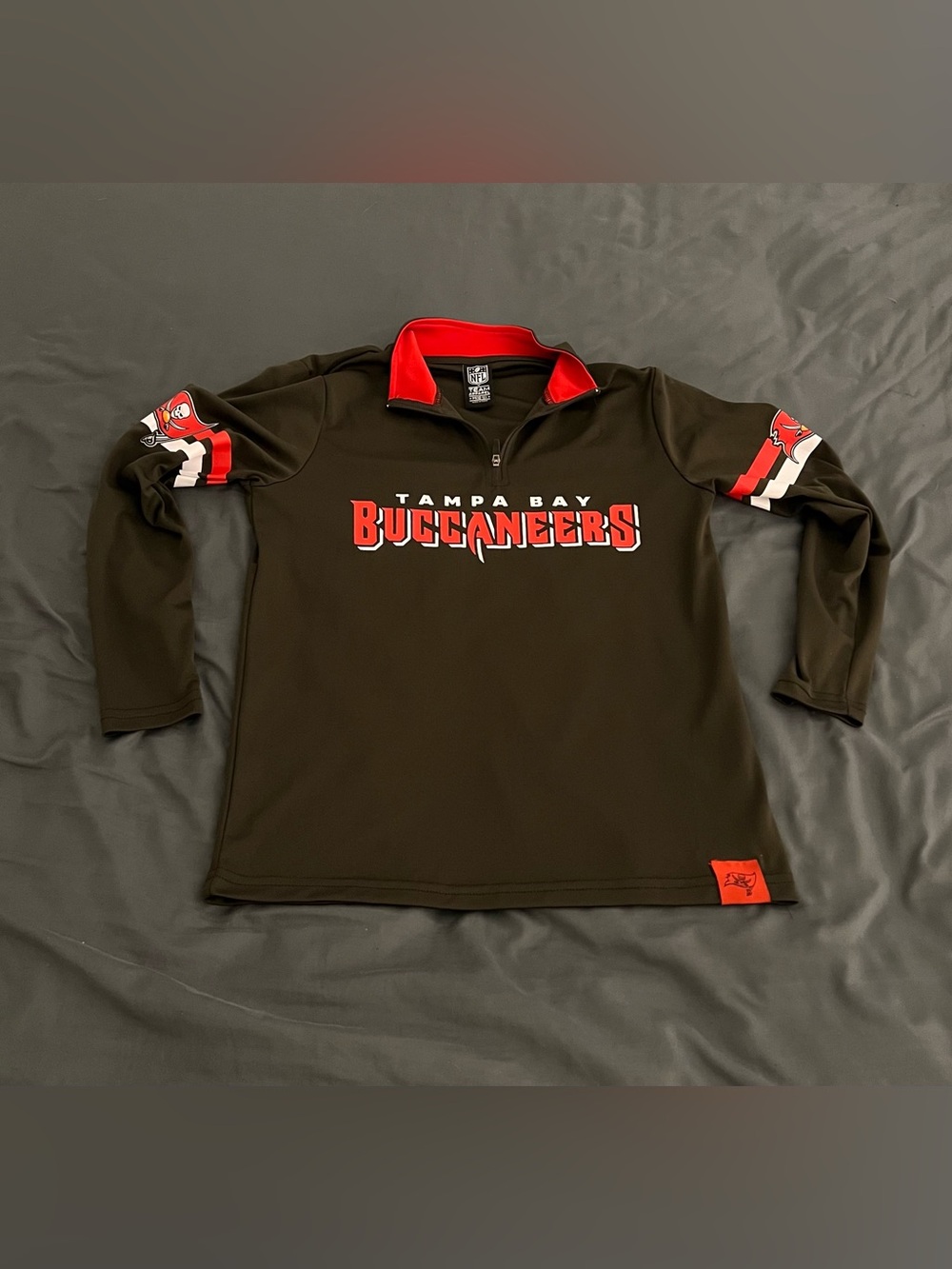 Tampa Bay Buccaneers NFL Youth Kids 1/4 Zip long sleeve Pullover